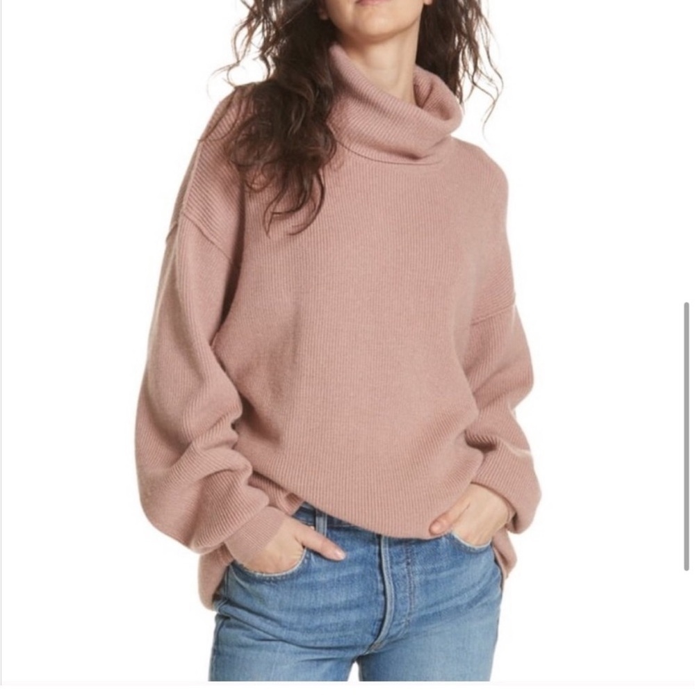 Free People Softly Structured‎ Oversized Knit Tunic Dusty Mauve